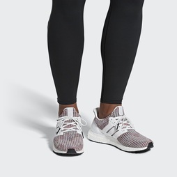 Adidas Ultraboost Férfi Futócipő - Fehér [D78906]